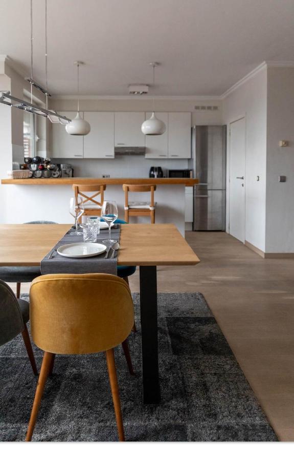 Ruim Appartement Met Prachtig Zicht Op A+ Locatie! Antuérpia Exterior foto